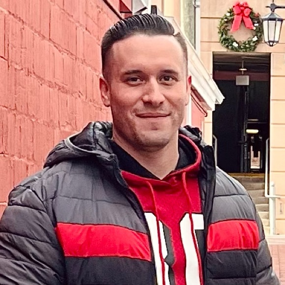 Meet your Posher, Shane - Picture 2 of 2